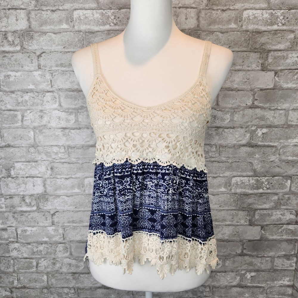 Charlotte Russe Y2K Tank Top Crochet Lace Paisley Blue Cream Boho Small